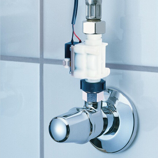 Додаткове фото - Змішувач безконтактний для раковини Grohe Euroeco Cosmopolitain E 36269000
